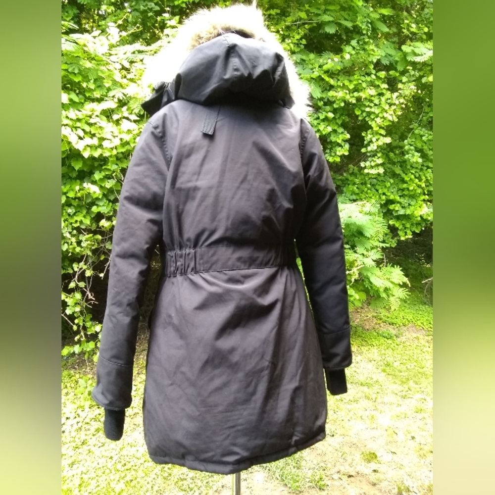 Vintage Canada Goose Coat - Picture 6 of 10